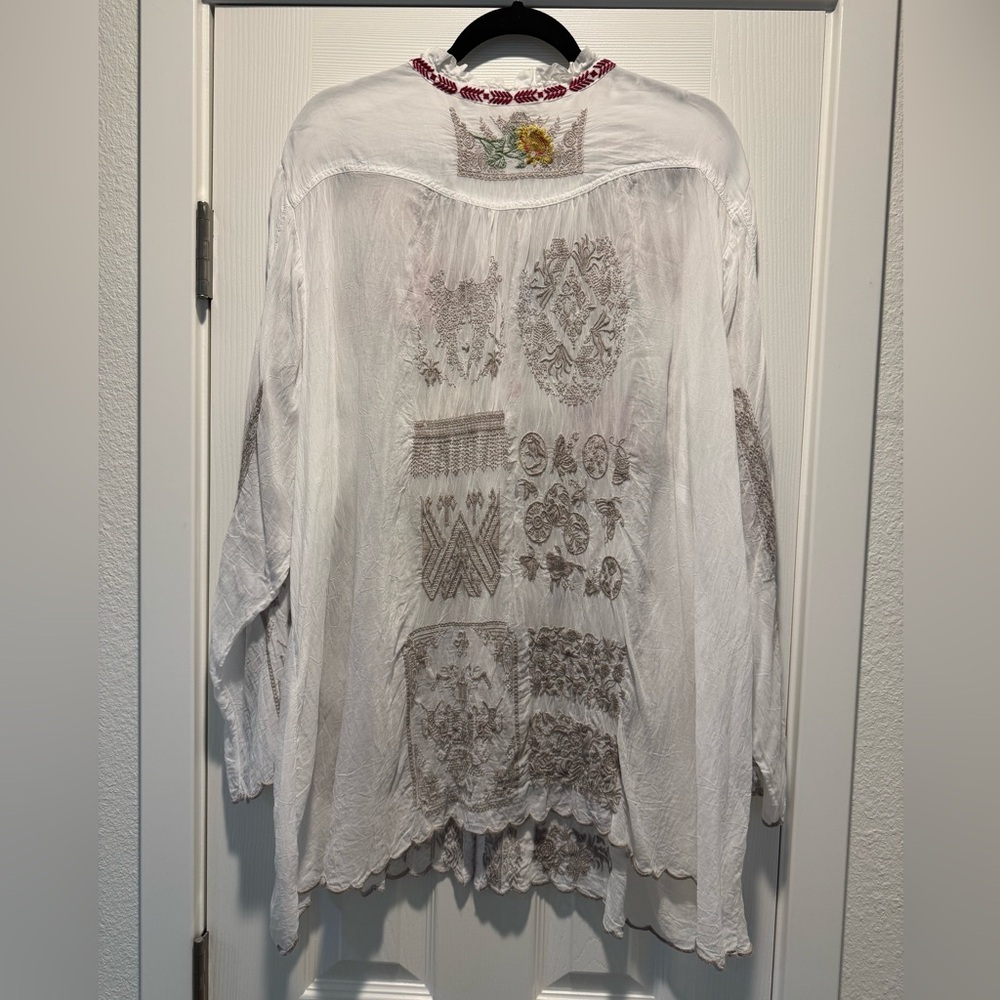 Johnny Was Allbee White Ruffled Blouse - Picture 5 of 6